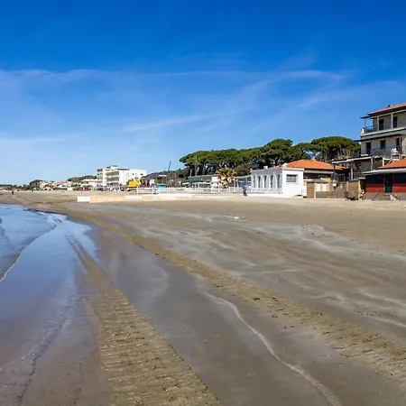 Terra Apartment Follonica